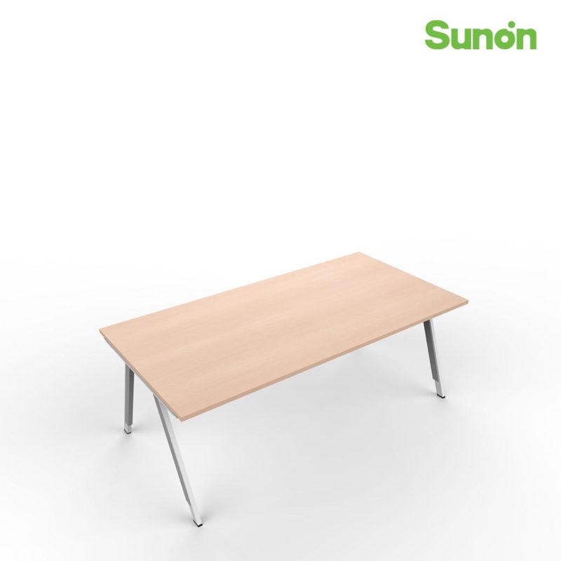 Lipa Meeting Table