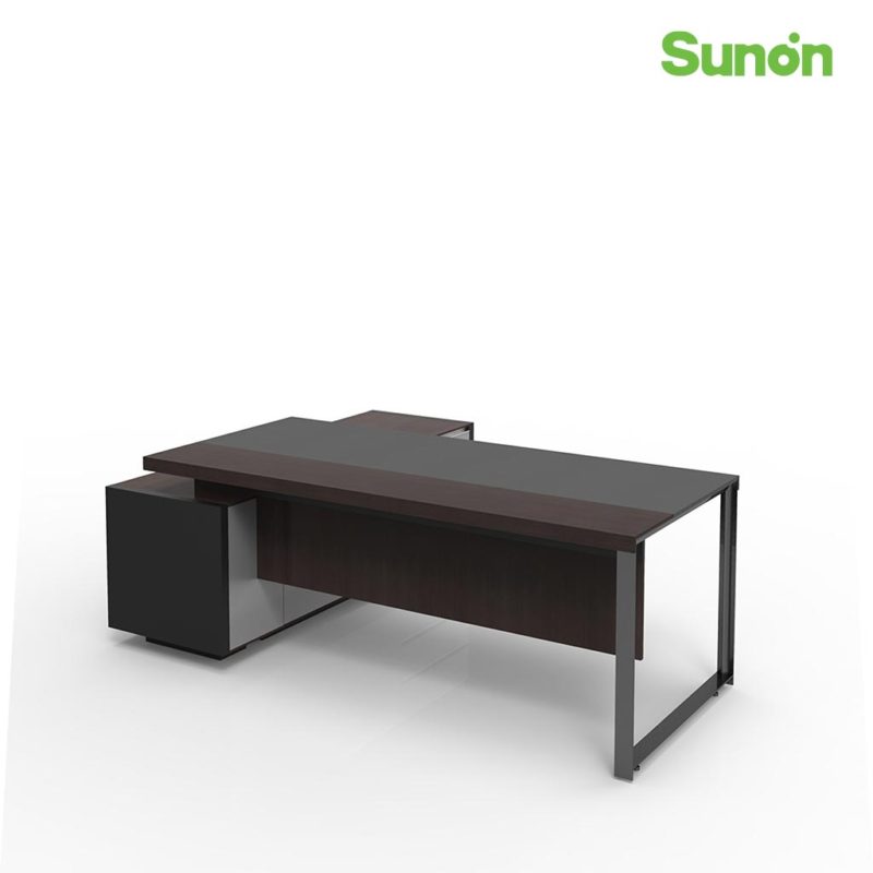 Larry Manager Desk